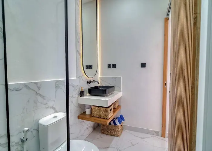 Ladybird 1br Brand New In Villa Kerobokan